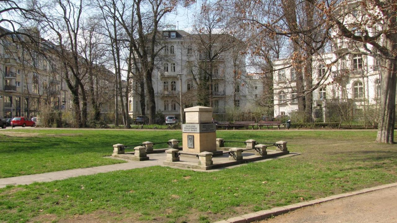Lumina Apart Near Moniuszko Park Lodz Lägenhet Exteriör bild