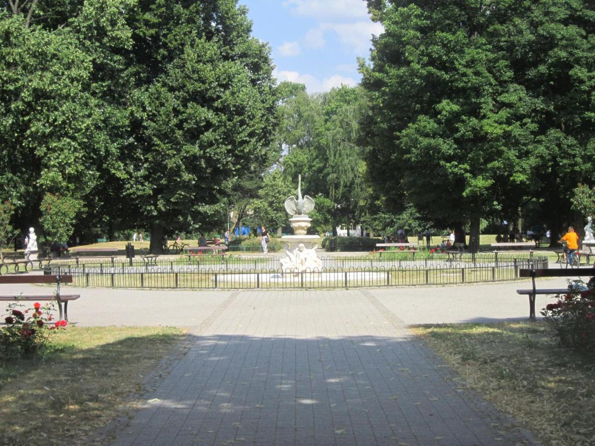 Lumina Apart Near Moniuszko Park Lodz Lägenhet Exteriör bild